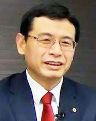 深石 圭介